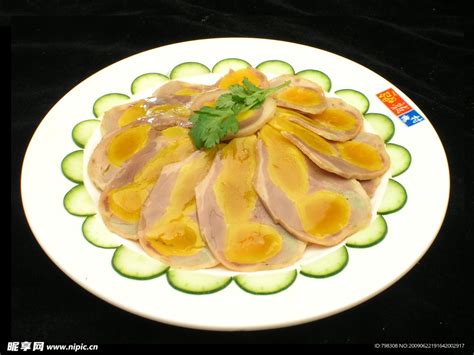 蛋黄鸭卷,中国菜系,食品餐饮,摄影,汇图网www.huitu.com