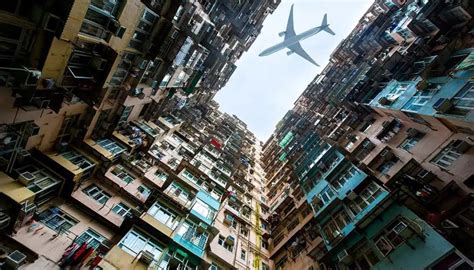 住宅公寓图片-香港市中心的住宅公寓素材-高清图片-摄影照片-寻图免费打包下载