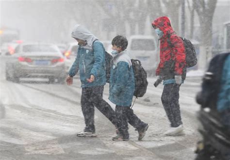 中午起气温急剧下降 杭州主城区的雪也有消息了_桐庐新闻网