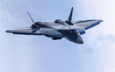 中航专家称苏-57战机概念独特 中国应向其学习_凤凰网