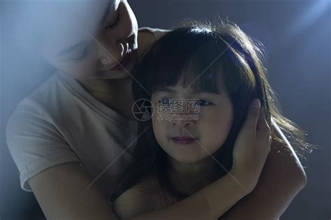 【图】第二个母亲韩国电影剧情简介 精彩剧情大分享_日韩及其他片场_电影-超级明星