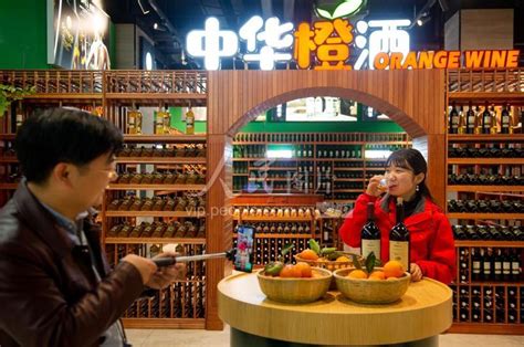 湖北秭归：网络直播助推脐橙特色农产品销售-人民图片网