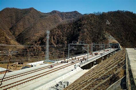 中国首条丝路高铁年内开通运营(图)|宝兰|高铁|宝鸡_新浪新闻