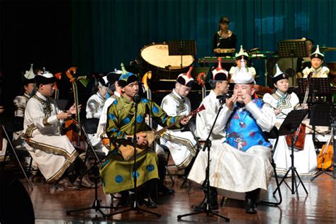 "蒙古族马头琴音乐传承与教育人才培养"汇报音乐会在呼和浩特举行_中国网