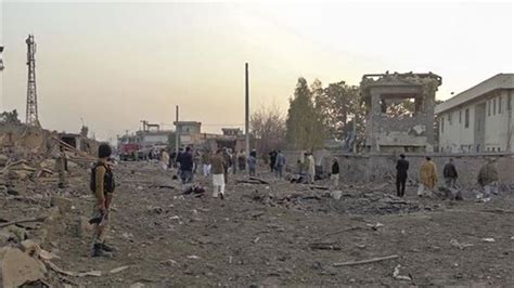 阿富汗政府军与塔利班交火时 一民宅遭炮击致6人死亡_环球军事_军事_新闻中心_台海网