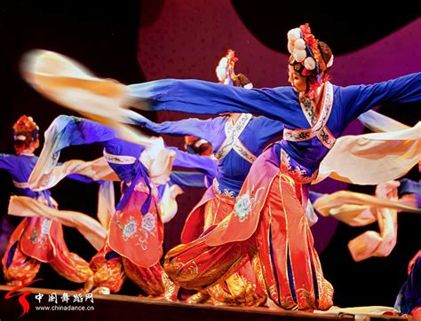 上海歌舞团舞剧《朱鹮》赴日本巡回演出60余场 受到热烈欢迎和好评