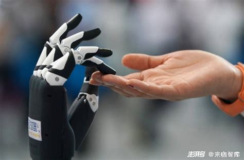 人工智能时代，失业也将是高端人士的痛苦_机器人网
