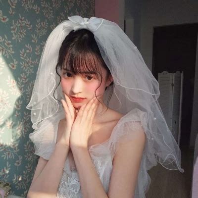 带头纱女生头像温柔