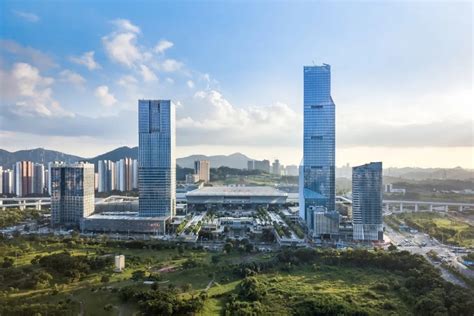 龙华区建筑工务署四个建设项目获评2022年度下半年深圳市“双优”工地奖