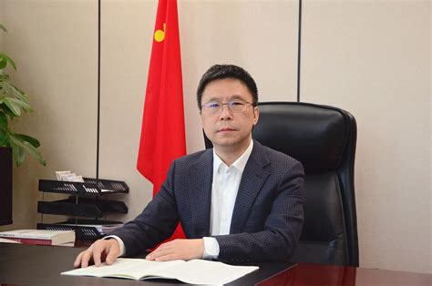 中国电信(国家)数字青海新型大数据中心项目封顶 将建成西北最大数据中心集群_凤凰网