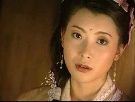 18年前她演武林第一美人惊艳绝伦，18年后再演第一美人颜值依旧_李媚娘