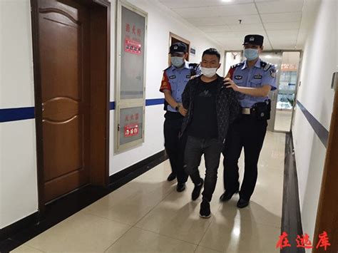 上海铁警一天内抓获2名网上在逃人员_媒体报道_抓逃犯-全国在逃人员查询网站
