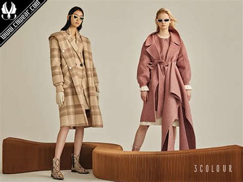三彩3COLOUR女装2020春季新款风衣搭配流行趋势_资讯_时尚品牌网