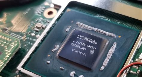 英伟达宣布推出最强AI芯片，成本和能耗较前代改善25倍