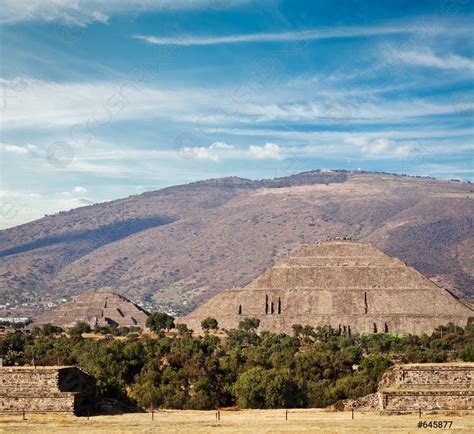 Teotihuacan Pyramids - stock photo 645877 | Crushpixel