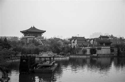 历史上的汴京城，有什么优势，使得宋朝会在此地建都？ - 知乎