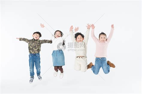 儿童们快乐跳跃高清图片下载-正版图片501126587-摄图网