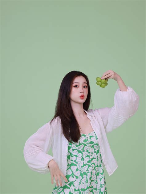 熊黛林绿色吊带图片
