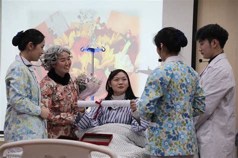 江津区中医院护理部举办护患沟通情景剧比赛-新重庆客户端