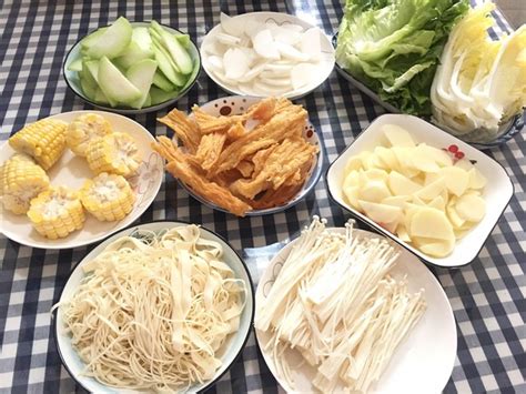 【韩式豆腐汤的做法步骤图，韩式豆腐汤怎么做好吃】bobilee_下厨房