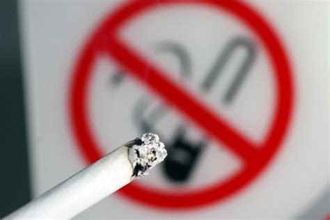 成都将升级“控烟令” 在禁烟场所吸烟个人最高罚200元|公约|控烟|吸烟_新浪新闻