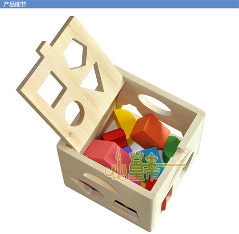 一个盒子里有许多不同颜色的玩具积木高清图片下载-正版图片504014918-摄图网