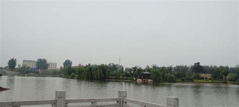 邯郸肥乡游记十四，肥义公园风景组图，公园北门和儿童乐园