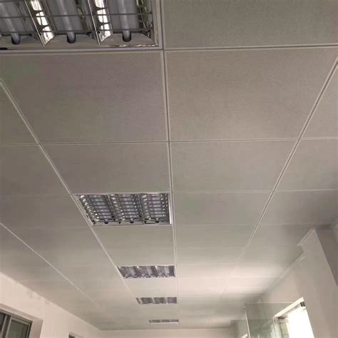 铝扣板600*600铝合金工程吊顶材料办公室吊顶铝扣板天花龙骨配件-阿里巴巴