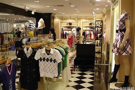 淘宝女装店起名怎么起 大气又朗朗上口的店名最合适-周易起名-国学梦