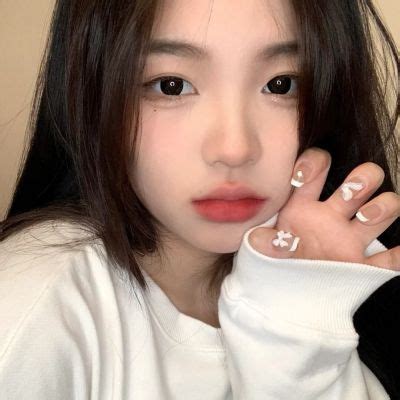 大胆女孩非主流头像
