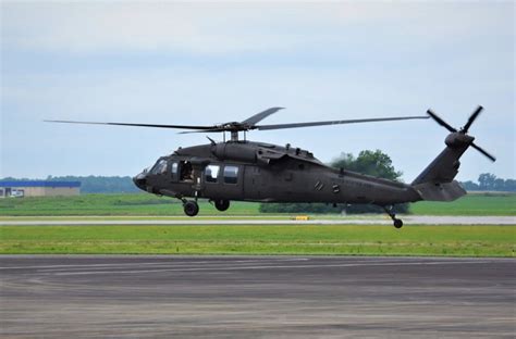 俄媒：中俄将联合研发重型直升机 计划造200架_凤凰网