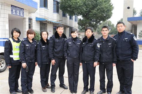 司法系李主任带队看望长沙县交警大队实习基地实习学生-系情动态-司法系