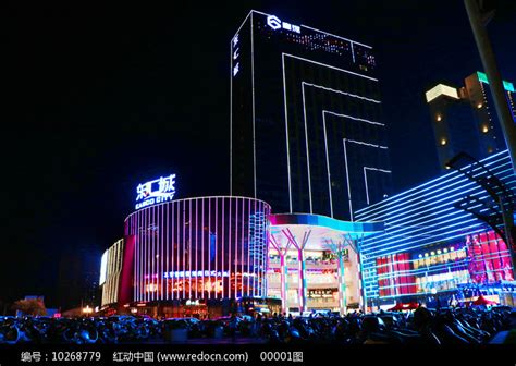 深圳LED显示屏厂家P10LED弧形屏邂逅茂名东汇城_公司新闻_华信通光电