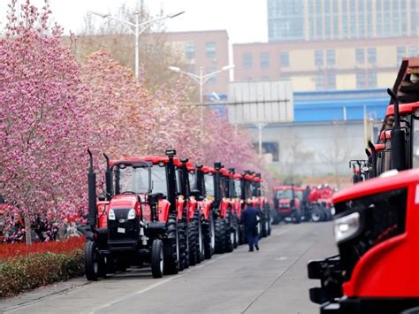 中国一拖一季度“开门红” 大中拖、柴油机产量均创6年来新高 | 农机新闻网