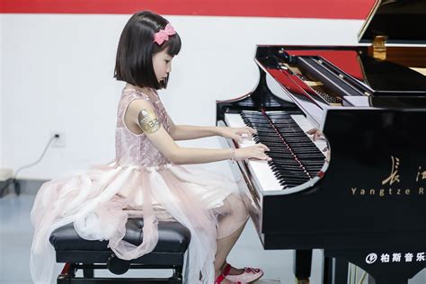 2015年第59届美国辛辛那提国际钢琴比赛_兰乔圣菲文化传播ranchosf.com