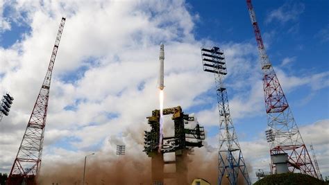 俄罗斯“联盟-2.1a”火箭携载最快飞船从拜科努尔航天发射场升空 - 2020年10月14日, 俄罗斯卫星通讯社