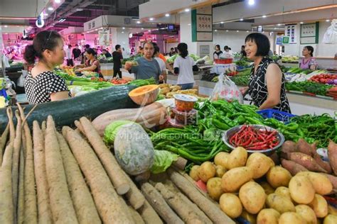四川广安：升级改造农贸市场惠民生-人民图片网