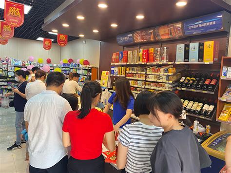 新店开业 | 深圳龙岗区我们来啦！横岗站点租1个月送3个月！ | StorHub 趣存自助仓