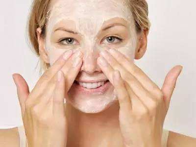 坚持用清水洗脸皮肤会更好吗 什么情况下可以清水洗脸 _八宝网