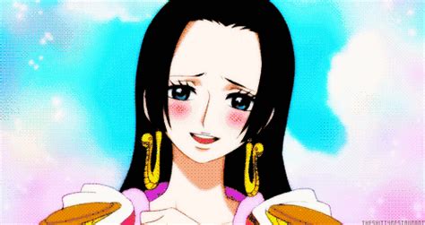 海贼王女帝光衣图片