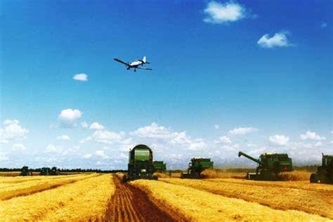 农业机械自动化与智能化探讨_发展