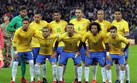 巴西队再迎人才鼎盛期，四大豪门主力领衔剑指世界杯！