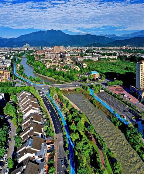 都江堰市发布一系列惠企政策，更高起点优化营商环境推动高质量发展