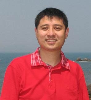 丁翔南图片