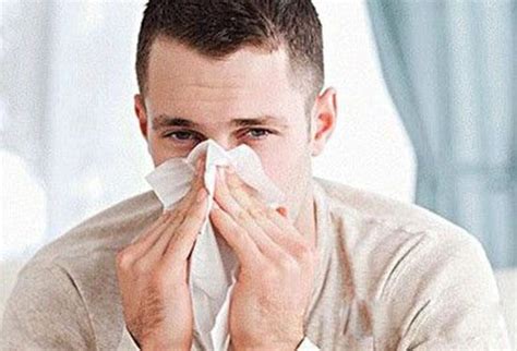 鼻涕一直流，怎么治？教你一招，简单有效，告别鼻炎反复！
