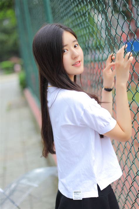 校花的头像甜美女生