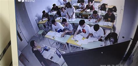 省教育考试院领导来深调研检查我市2021年高考考前准备和标准化考场建设工作-首页轮播-深圳市招生考试办公室