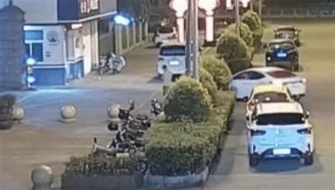 情侣吵架，开车到派出所评理！结果一个被拘，一个被罚-桂林生活网新闻中心