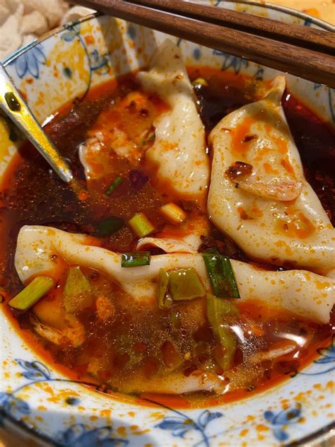 【酸汤水饺的做法步骤图，酸汤水饺怎么做好吃】朗阿朗的美食日记_下厨房