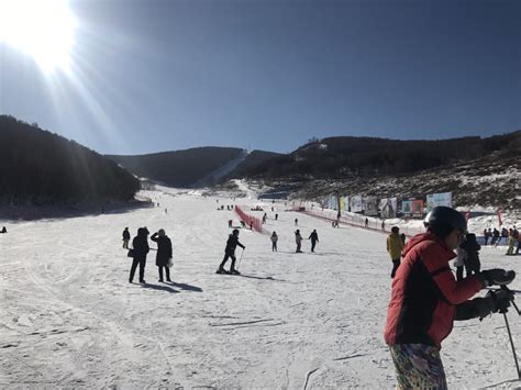 2021张家口多乐美地滑雪场游玩攻略,貌似一共八九条雪道可以选择...【去哪儿攻略】